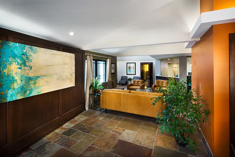 office tour photo