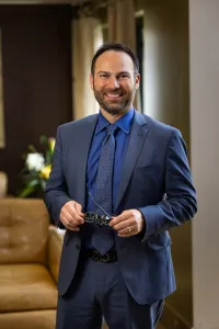Dr. Steven Ghareeb Steven A. Ghareeb, DDS, FAGD